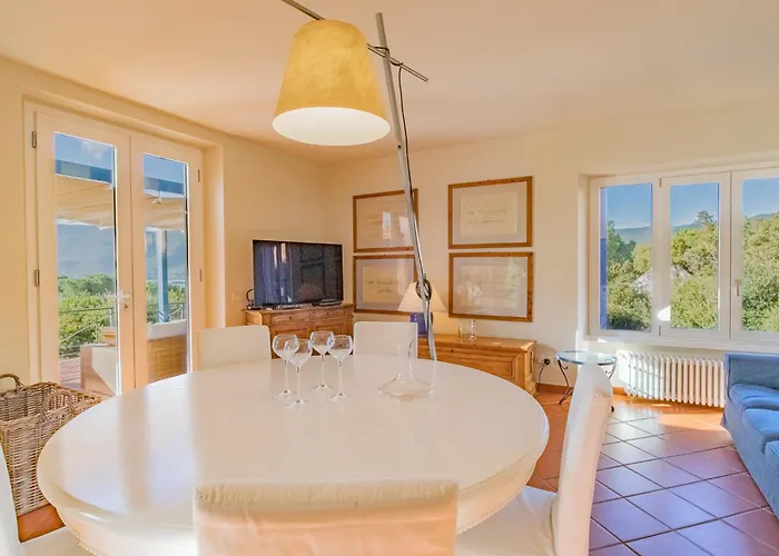 Giacinto Di Mare Villa Lacona